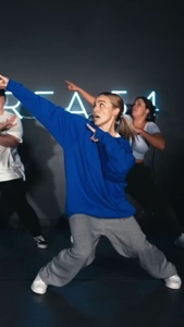 Instagram Post Cover: Swag Surfin'